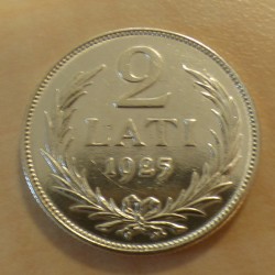 Lettonie 2 Lati 1925 argent...