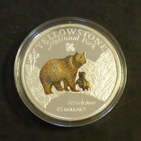 Cook Islands 25$ 1996 Yellowstone National Park Grizzly colored PROOF silver 99.9% (155.5 g)