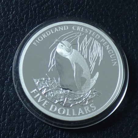 New Zealand 5$ 2005 Penguin PROOF silver 99.9% (28.3 g) + CoA